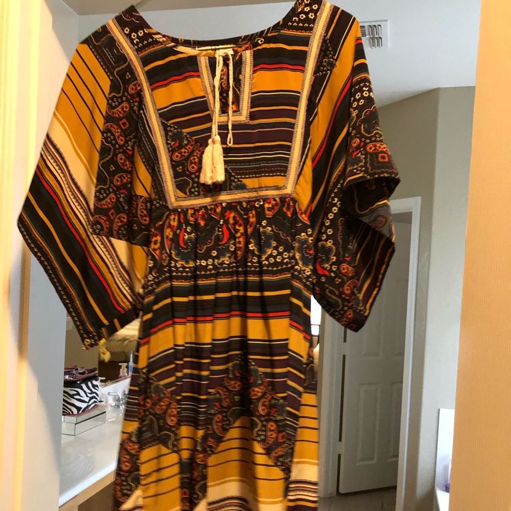 Mid thigh length dress